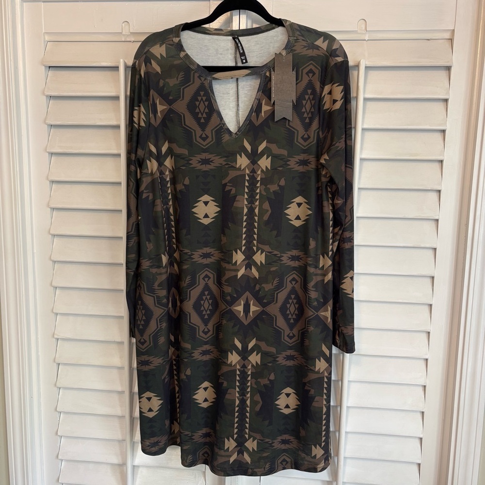 Crazy Train Aztec Print Dress Size Large‎